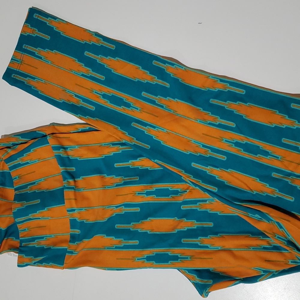 LuLaRoe TC Leggings,  brand new never worn